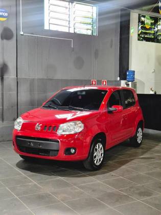 FIAT UNO 1.0 EVO VIVACE 8V FLEX 4P MANUAL